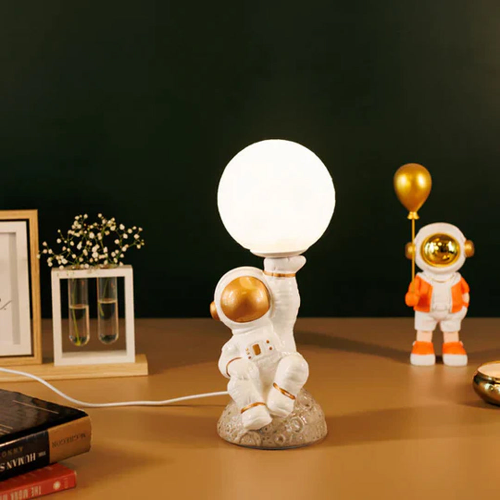 Astronaut Resin Table Lamp